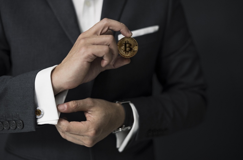 欧艺交易所软件下载突破500万次!同步启动比特币零手续费交易